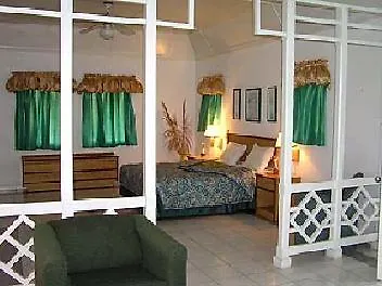 פורט אנטוניו Fern Hill Club Hotel